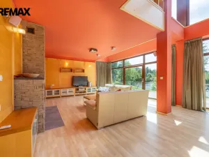 Prodej atypického bytu, Děpoltovice, 238 m2