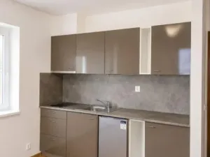 Pronájem bytu 1+kk, Praha - Hloubětín, Kukelská, 27 m2
