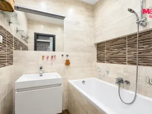 Prodej bytu 3+1, Ostrava, Břenkova, 73 m2