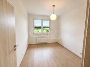 Pronájem bytu 2+kk, Praha - Uhříněves, Františka Diviše, 44 m2