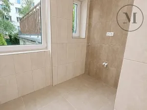 Pronájem bytu 2+1, České Budějovice, J. Plachty, 71 m2