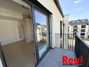 Pronájem bytu 3+kk, Pohořelice, U Kasáren, 69 m2
