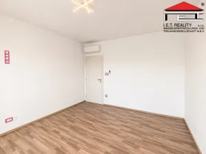 Prodej bytu 3+1, Troubsko, Pod vinohrady, 87 m2