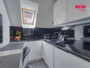 Prodej rodinného domu, Cheb, Růžový kopeček, 315 m2