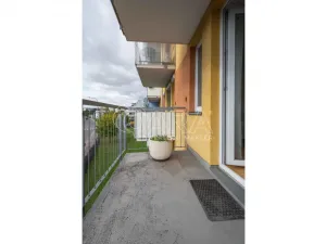 Pronájem bytu 2+kk, Praha - Letňany, Zlonická, 59 m2