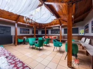 Pronájem restaurace, Hradec Králové, Velké náměstí, 700 m2