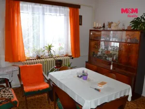 Prodej chalupy, Vestec, 350 m2