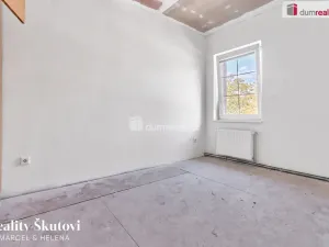 Prodej komerční nemovitosti, Ústí nad Labem - Předlice, Hrbovická, 350 m2