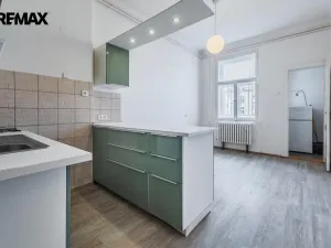 Pronájem bytu 3+kk, Praha - Vinohrady, Chopinova, 90 m2