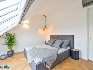 Pronájem bytu 2+kk, Praha - Žižkov, U Rajské zahrady, 61 m2