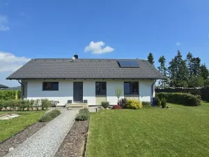 Prodej rodinného domu, Mojné, 99 m2