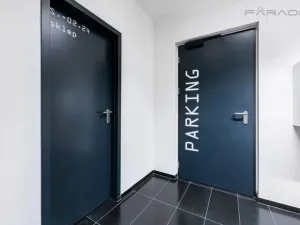 Pronájem bytu 2+kk, Praha - Smíchov, Grafická, 66 m2