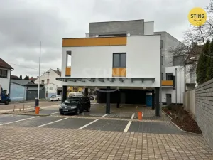 Pronájem bytu 3+kk, Pardubice, Husova, 60 m2