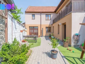 Prodej rodinného domu, Kyselovice, 165 m2