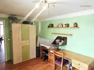 Prodej rodinného domu, Kralupy nad Vltavou - Mikovice, V Uličce, 235 m2