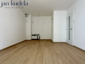 Pronájem bytu 2+kk, Brno, Hvězdová, 47 m2