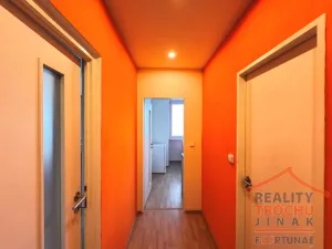 Prodej bytu 1+1, Hradec Králové, třída Edvarda Beneše, 40 m2