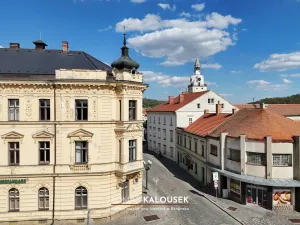 Pronájem restaurace, Ivančice, Tesařovo náměstí, 2319 m2