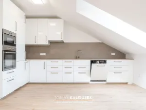 Prodej bytu 2+kk, Ivančice, Dr. Novotného, 53 m2