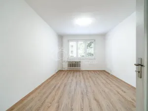 Pronájem bytu 3+1, Kralupy nad Vltavou - Lobeček, Masarykova, 71 m2