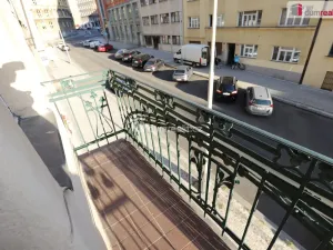 Pronájem bytu 2+1, Praha - Vinohrady, Římská, 65 m2