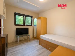 Pronájem chaty, Úvaly, 45 m2
