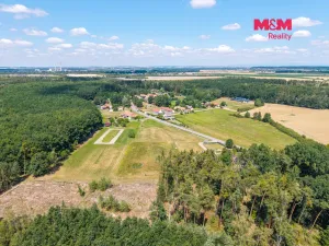 Prodej pozemku pro bydlení, Újezd u Sezemic - Zástava, 800 m2