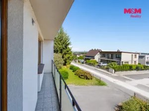 Prodej bytu 3+1, Zásmuky, Družstevní, 77 m2