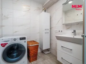 Prodej bytu 3+1, Zásmuky, Družstevní, 77 m2