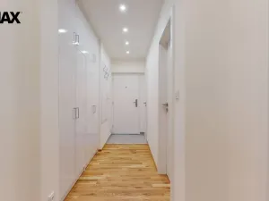 Pronájem bytu 2+1, Zlín, Zarámí, 70 m2