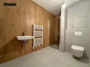 Pronájem bytu 1+kk, Třebíč - Nové Město, Modřínová, 38 m2