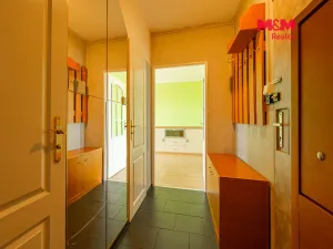 Prodej bytu 3+1, Praha - Kobylisy, Košťálkova, 66 m2