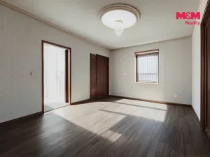Prodej rodinného domu, Černiv, 320 m2
