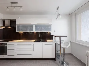 Pronájem bytu 3+1, Praha - Letňany, Ostravská, 73 m2