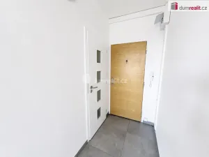 Pronájem bytu 1+1, Ústí nad Labem - Severní Terasa, Kmochova, 36 m2