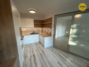 Pronájem bytu 1+1, Pardubice, U Sportovní školy, 50 m2