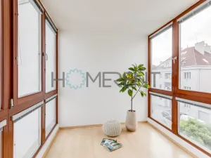 Pronájem bytu 3+kk, Praha - Podolí, Brabcova, 52 m2
