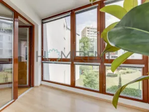 Pronájem bytu 3+kk, Praha - Podolí, Brabcova, 52 m2