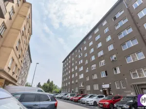 Prodej bytu 3+kk, Praha, Oblouková, 63 m2