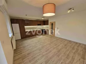 Pronájem bytu 2+kk, Uherské Hradiště - Sady, Hrušková, 54 m2