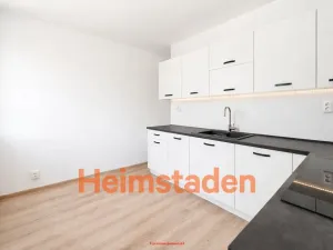 Pronájem bytu 2+1, Ostrava - Poruba, Nezvalovo náměstí, 60 m2