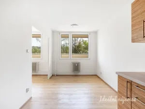 Pronájem bytu 3+1, Kralupy nad Vltavou, sídl. Hůrka, 66 m2