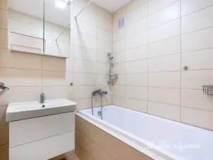 Pronájem bytu 3+1, Kralupy nad Vltavou, sídl. Hůrka, 66 m2