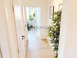Pronájem bytu 2+kk, Praha, Třeboradická, 57 m2