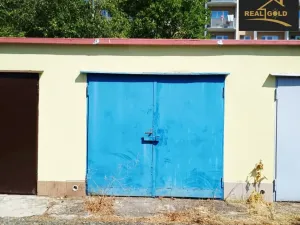 Pronájem garáže, Třebíč, Bartuškova, 20 m2