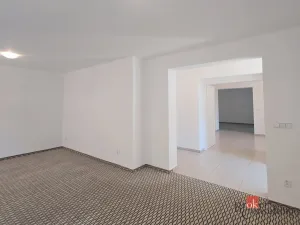 Prodej bytu 3+kk, Mariánské Lázně, Lesní, 88 m2