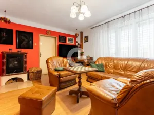 Prodej atypického bytu, Lukoveček, Ohrádky II, 185 m2