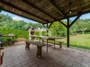 Prodej atypického bytu, Lukoveček, Ohrádky II, 185 m2