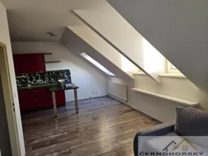 Pronájem bytu 2+kk, Lubenec, Zahradní, 75 m2
