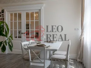 Prodej bytu 3+1, Karlovy Vary, Poděbradská, 101 m2